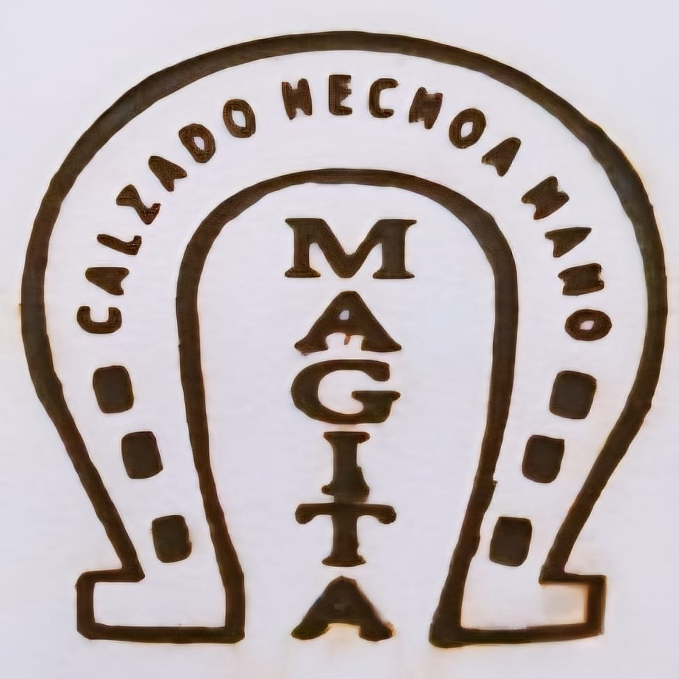 CALZADO HECHO A MANO MAGITA