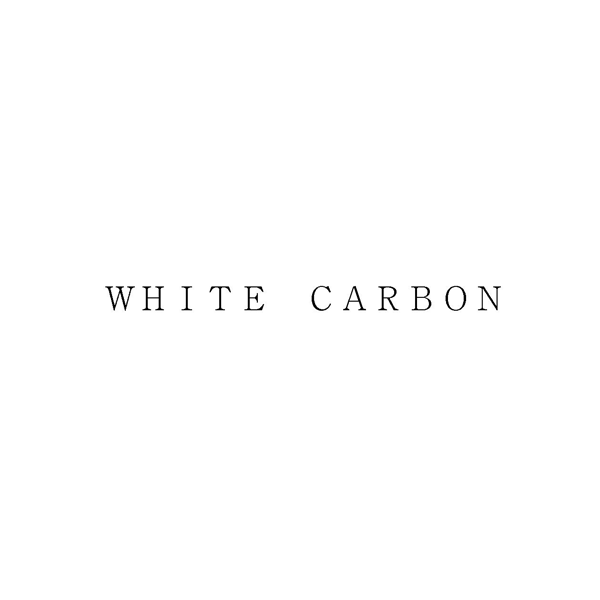 ＷＨＩＴＥ　ＣＡＲＢＯＮ