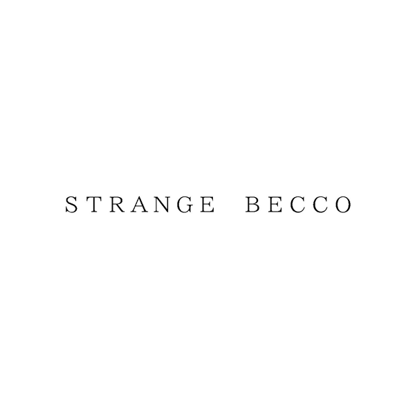 ＳＴＲＡＮＧＥ　ＢＥＣＣＯ