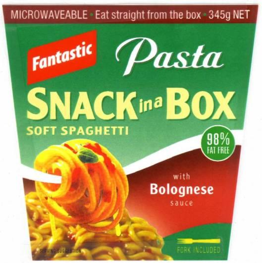 MICROWAVEABLE Eat straight from the box Fantastic Pasta SNACK in a BOX SOFT SPAGHETTI 98% FAT FREE with Bolognese sauce SERVING SUGGESTION FORK INCLUDED