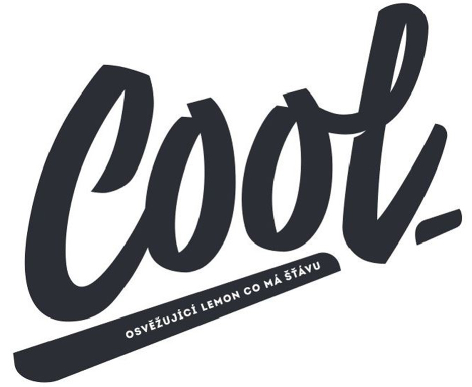 cool osvěžující lemon co má šťávu